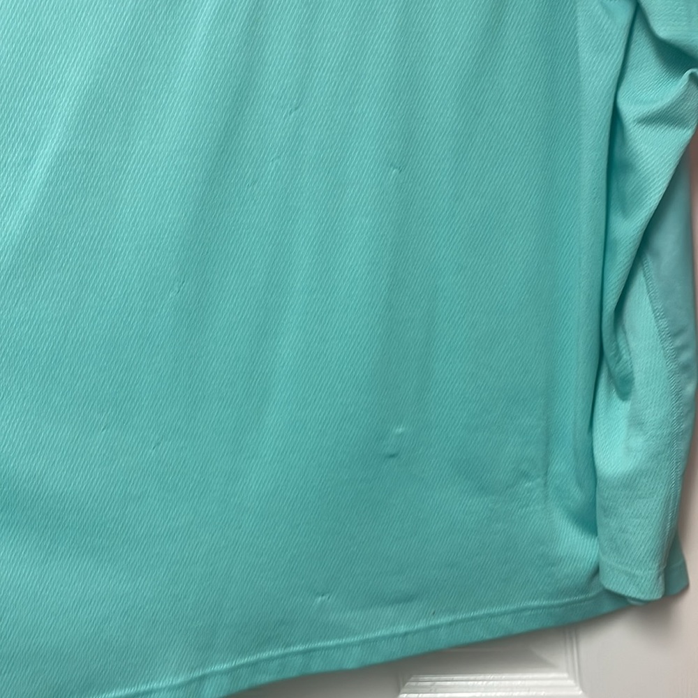 Huk performance fabric shirt - Picture 3 of 5